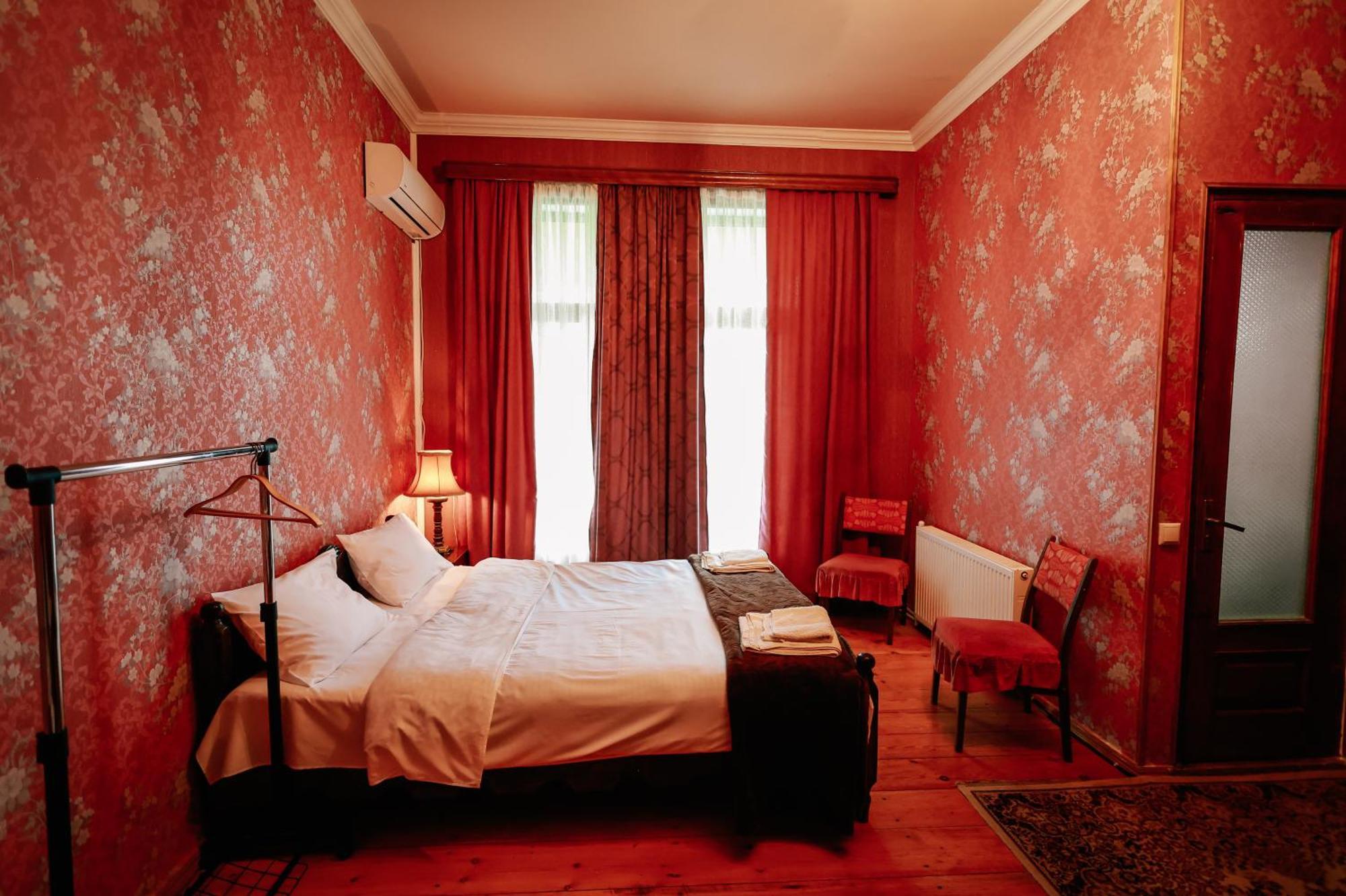 Отель Sighnaghi Garden House Экстерьер фото