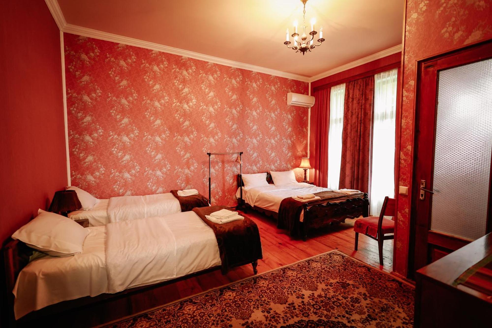 Отель Sighnaghi Garden House Экстерьер фото