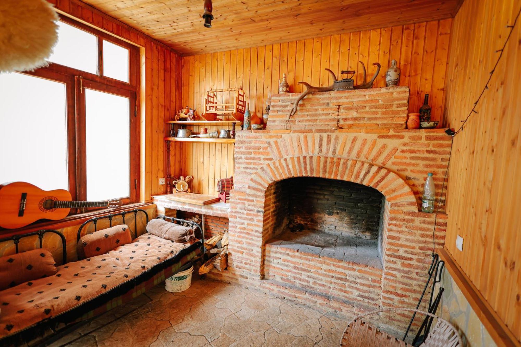 Отель Sighnaghi Garden House Экстерьер фото